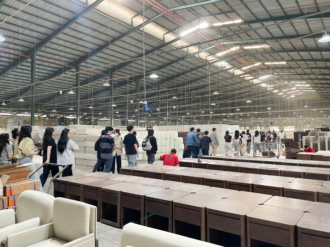 Nhà máy sản xuất nội thất NEM tại Việt Nam